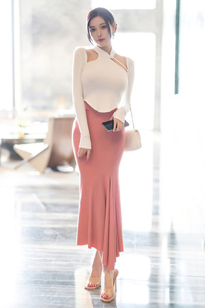 乱公伦媳2蜜桃来偷欢